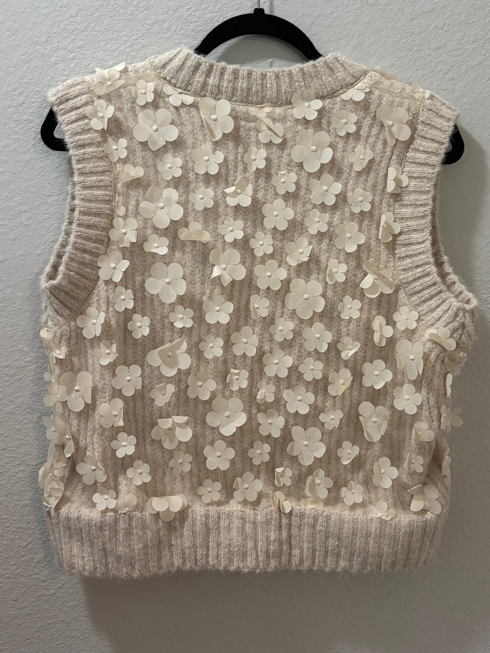 ZARA Matching Floral Knit Sweater Vest Appliqué Cream V-Neck Size Medium - Picture 4 of 10